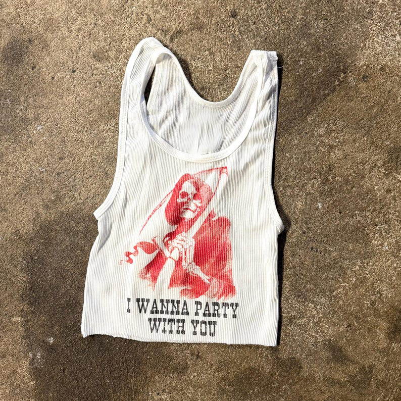 قميص نسائي مضلع بتصميم جرافيكي - مراجعة Tank Top Ribbed وسعره